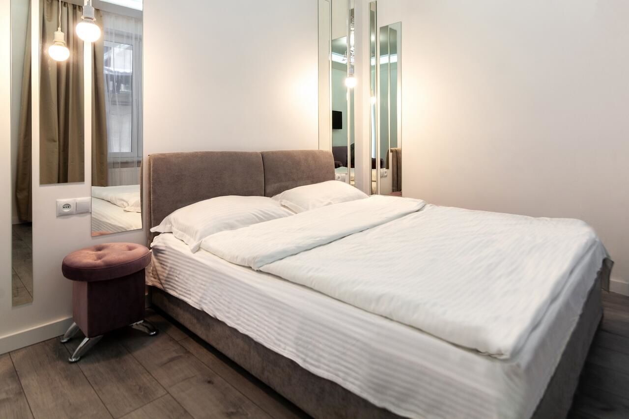 Апартаменты Apartment on B Khmelnytskogo 27a Львов-4