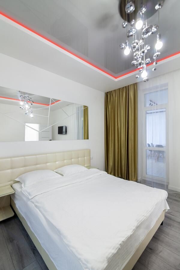 Апартаменты Apartment on B Khmelnytskogo 27a Львов-25