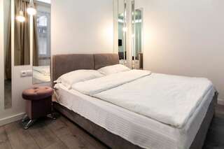 Апартаменты Apartment on B Khmelnytskogo 27a Львов Апартаменты с 2 спальнями-1