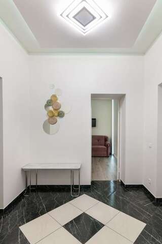 Апартаменты Apartment on B Khmelnytskogo 27a Львов Апартаменты с 2 спальнями-42