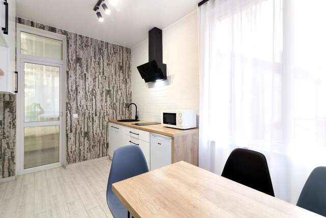 Апартаменты Apartment on B Khmelnytskogo 27a Львов-11